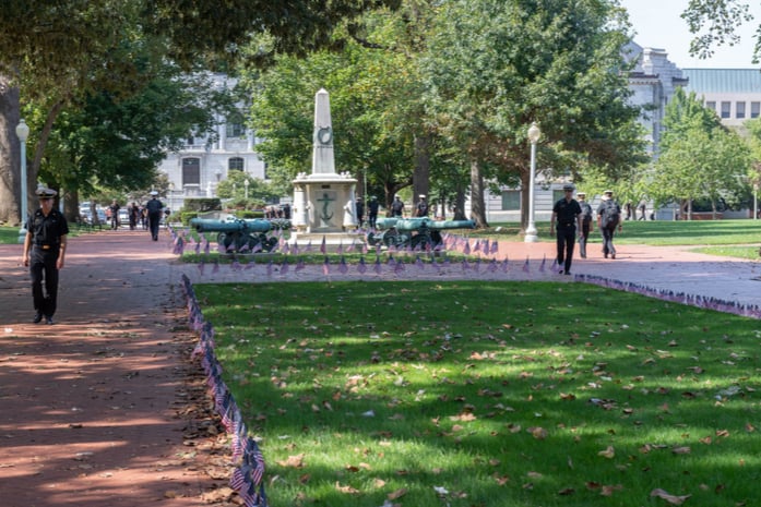 visitor center tour the yard