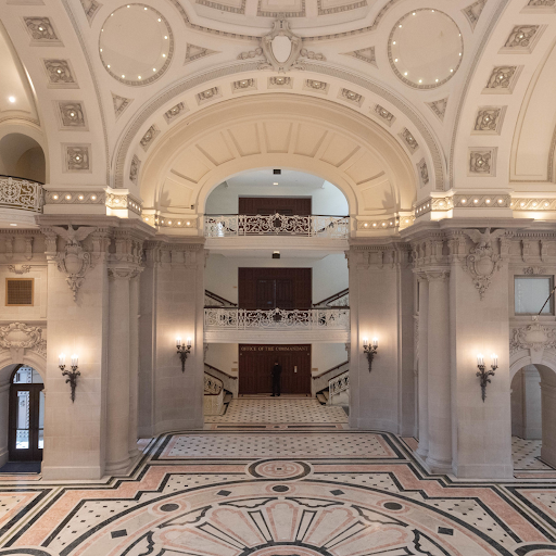 winter yard see sights